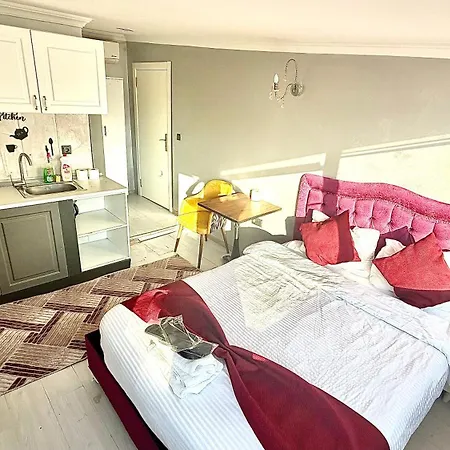 Taksim Ottoman Boutigue Aparthotel 4*